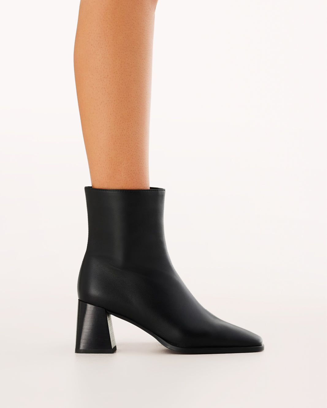 ALANIA - BLACK-Boots-Billini-BILLINI USA