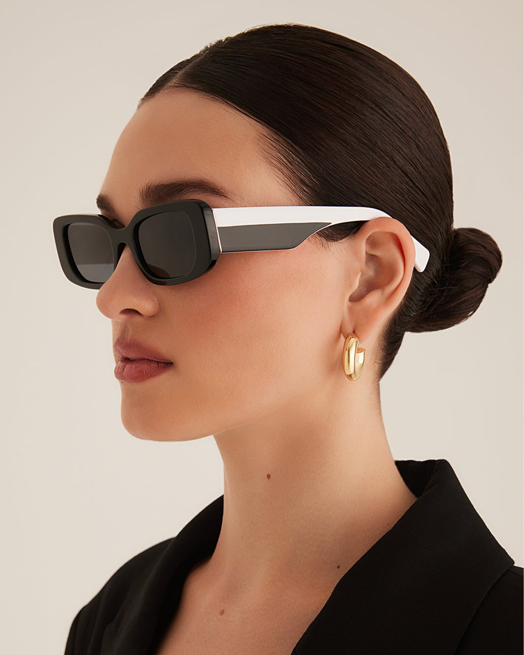 THE TASH - BLACK-WHITE-BLACK-SUNGLASSES-BANBE-BILLINI USA