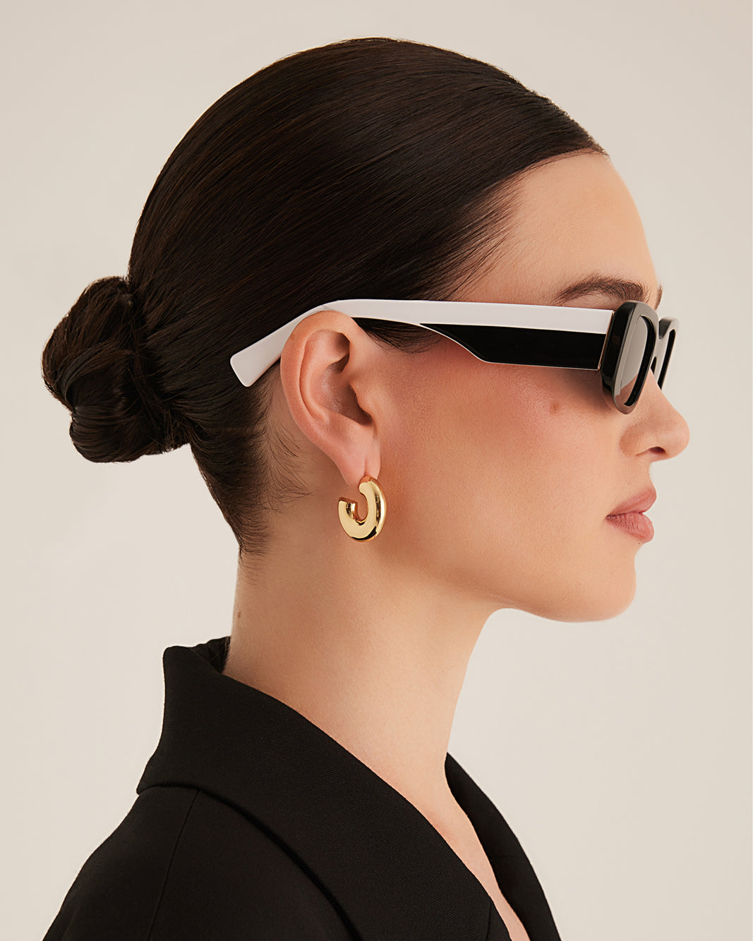 THE TASH - BLACK-WHITE-BLACK-SUNGLASSES-BANBE-BILLINI USA