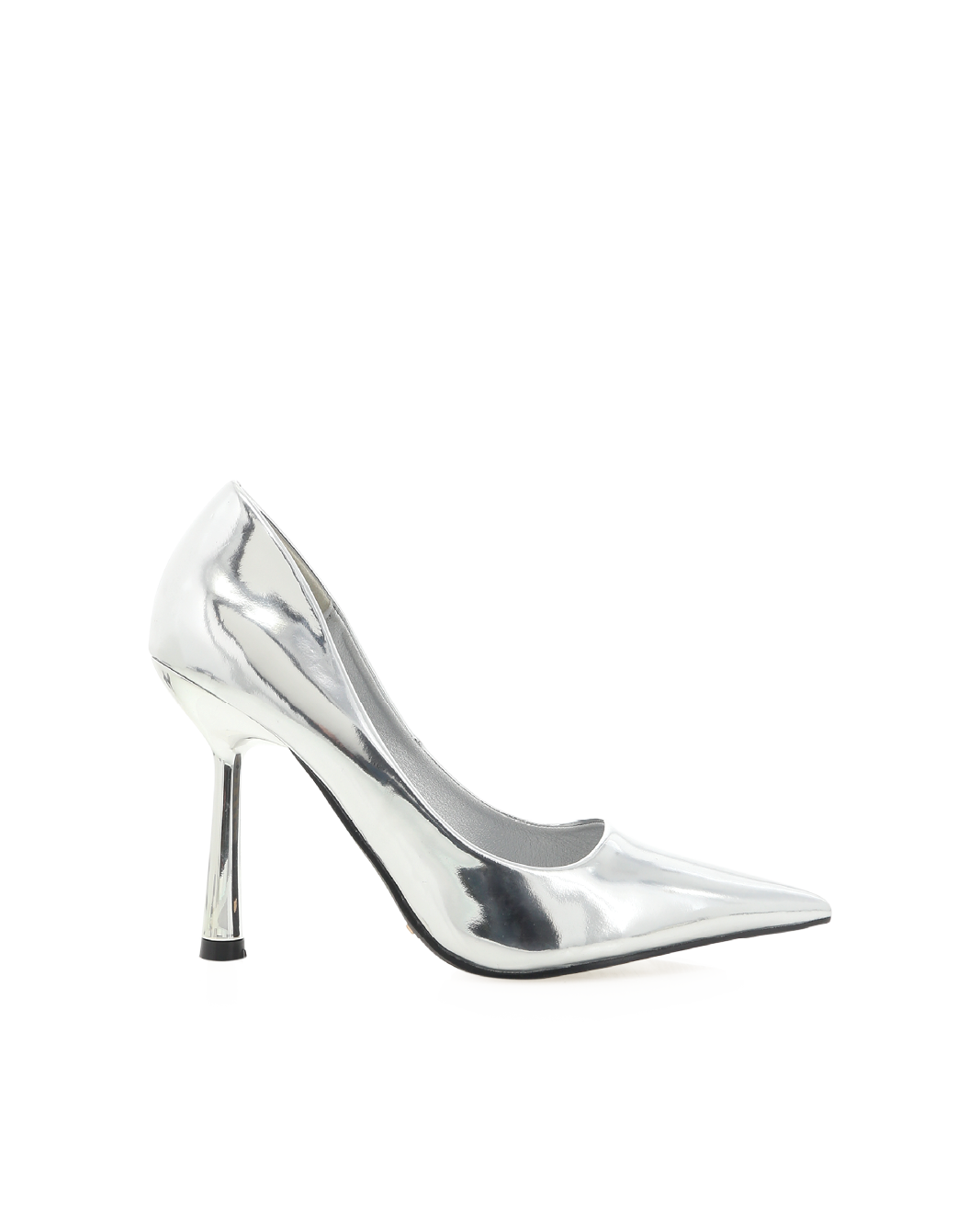 Styling Tips for Chrome Heels