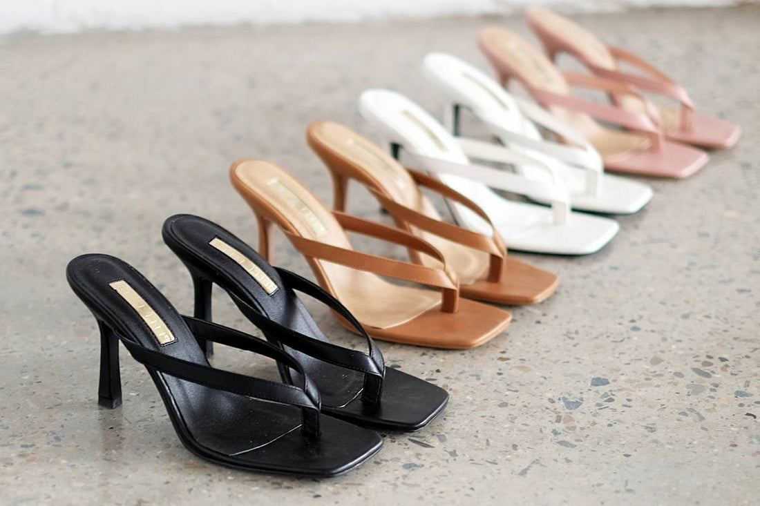 CURRENTLY TRENDING: THE THONG SANDAL
