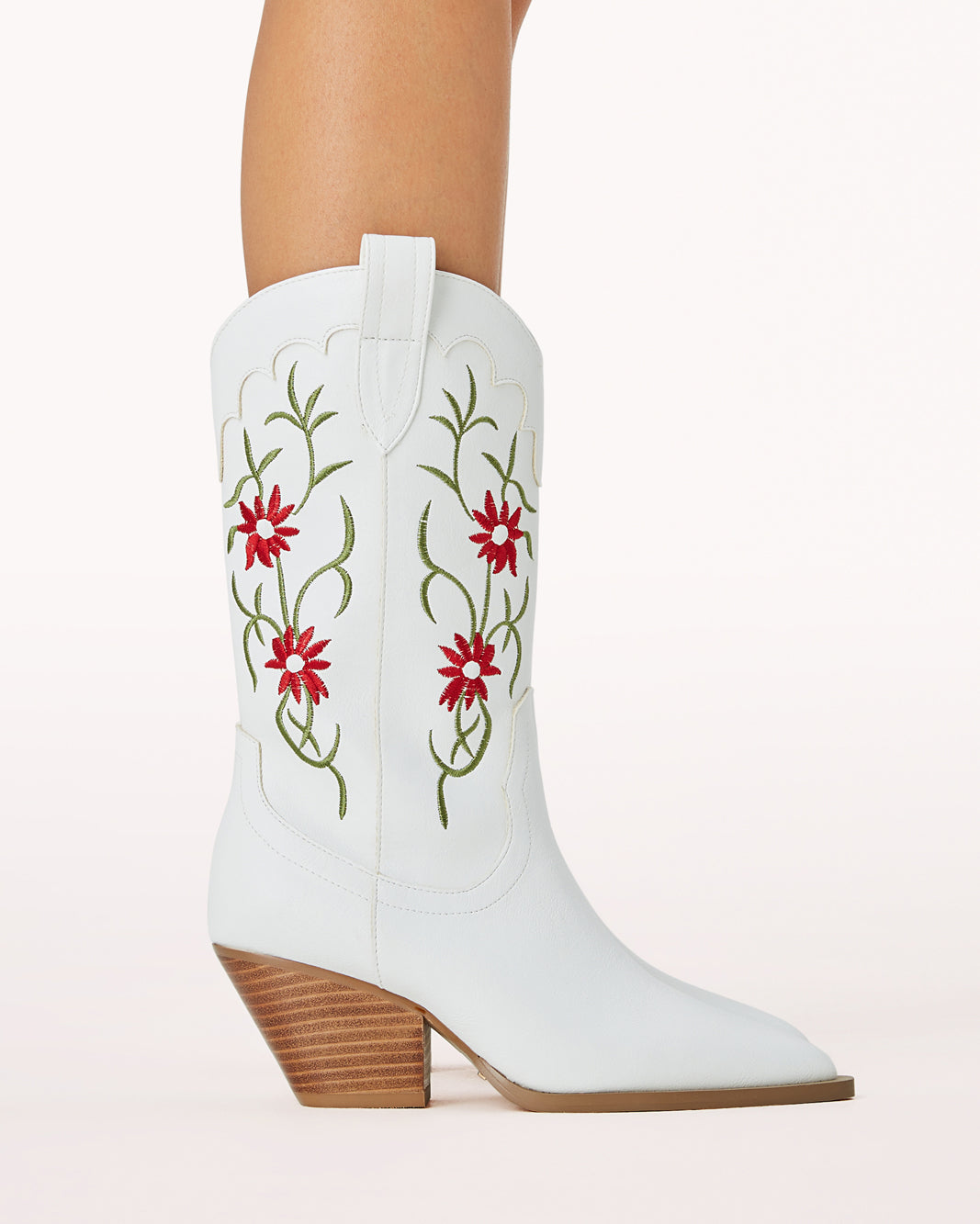 White cowgirl discount boots billini