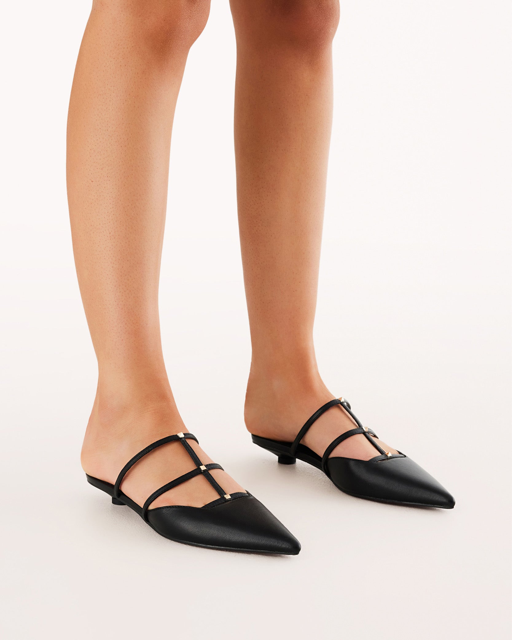 CARVER - BLACK-Flats-Billini-BILLINI USA