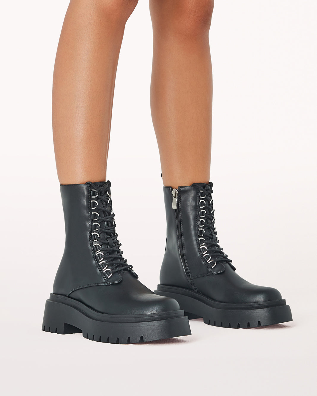 FRANCES BLACK Boots BILLINI USA