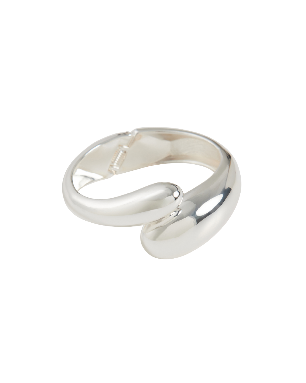 a silver ring with a black background