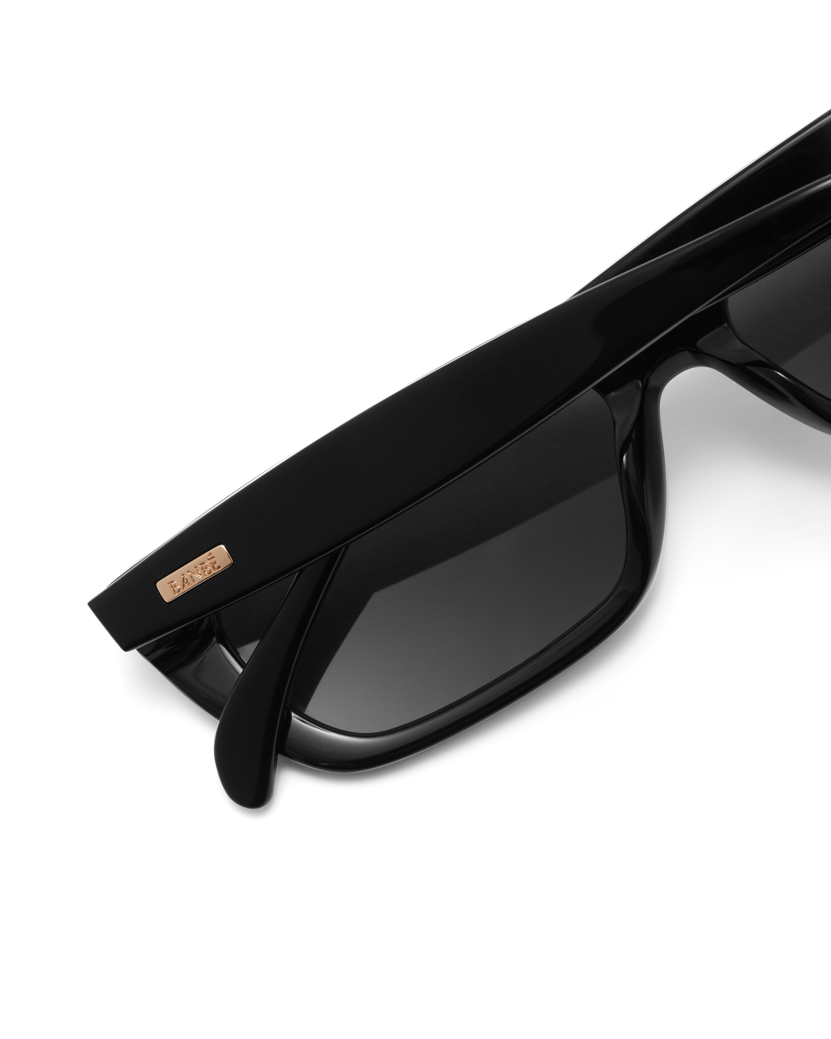 THE HALSEY - BLACK-BLACK-SUNGLASSES-BANBE-BILLINI USA