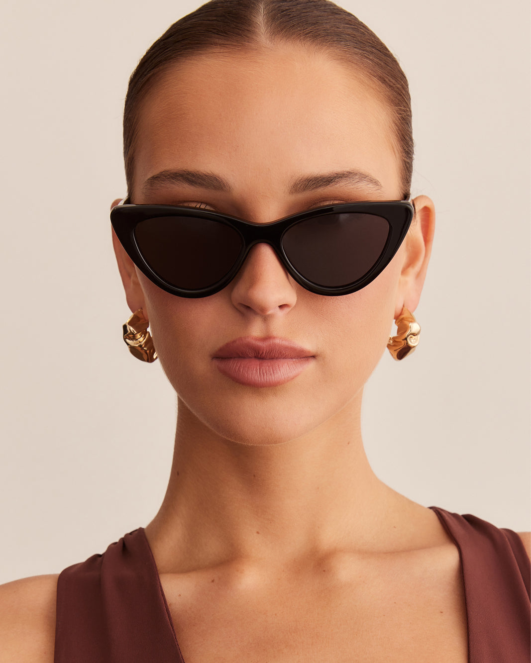 THE ISLA - BLACK-BLACK-SUNGLASSES-BANBE-BILLINI USA