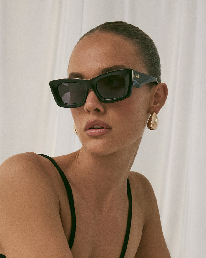 THE KAIA - BLACK-JET-SUNGLASSES-BANBE-O/S-BILLINI USA