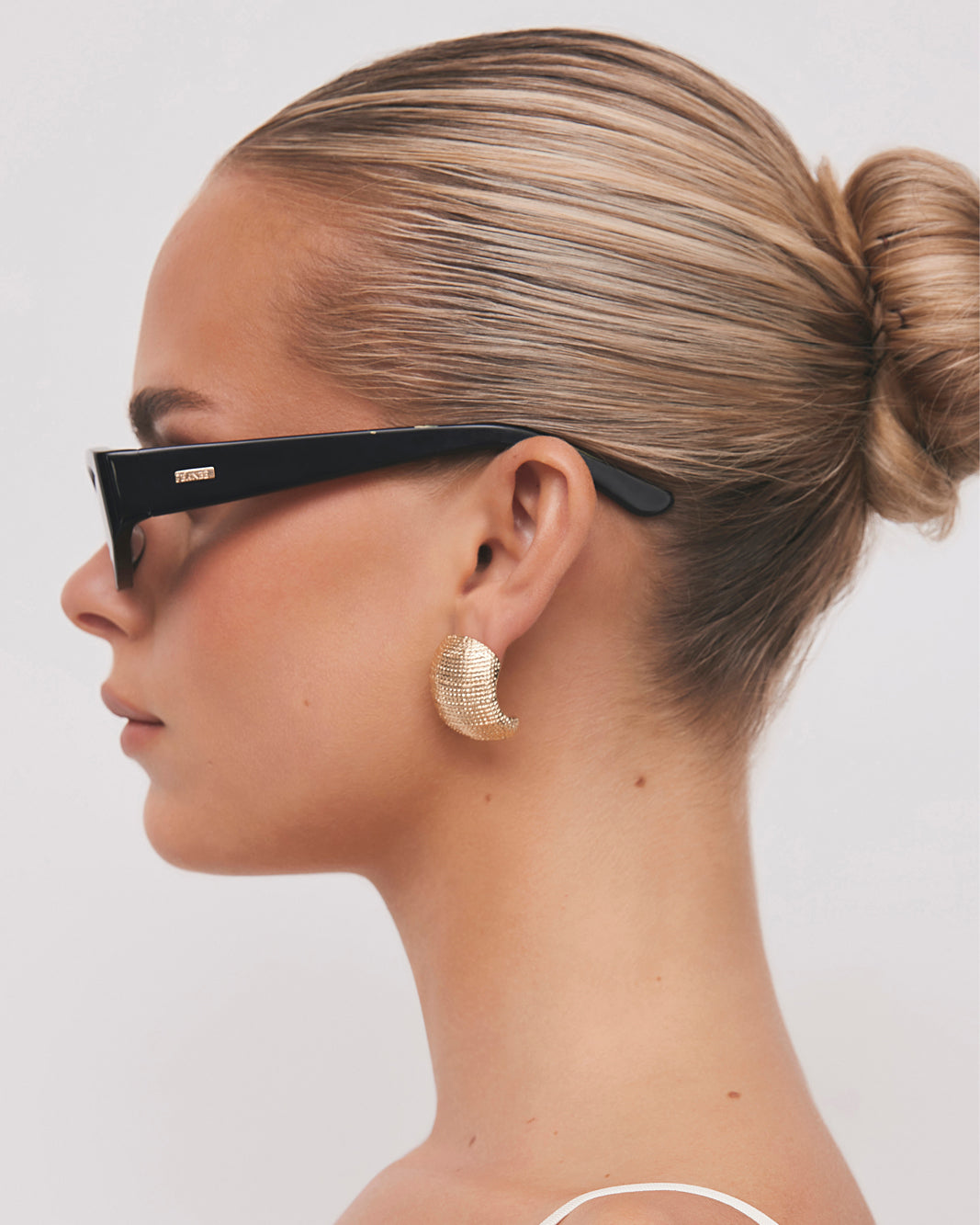 THE KASIA - BLACK-BLACK-SUNGLASSES-BANBE-BILLINI USA