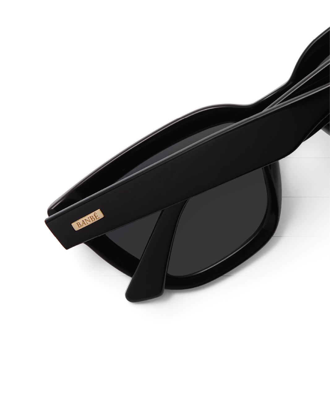 THE SCARLETTE - BLACK-BLACK-SUNGLASSES-BANBE-BILLINI USA