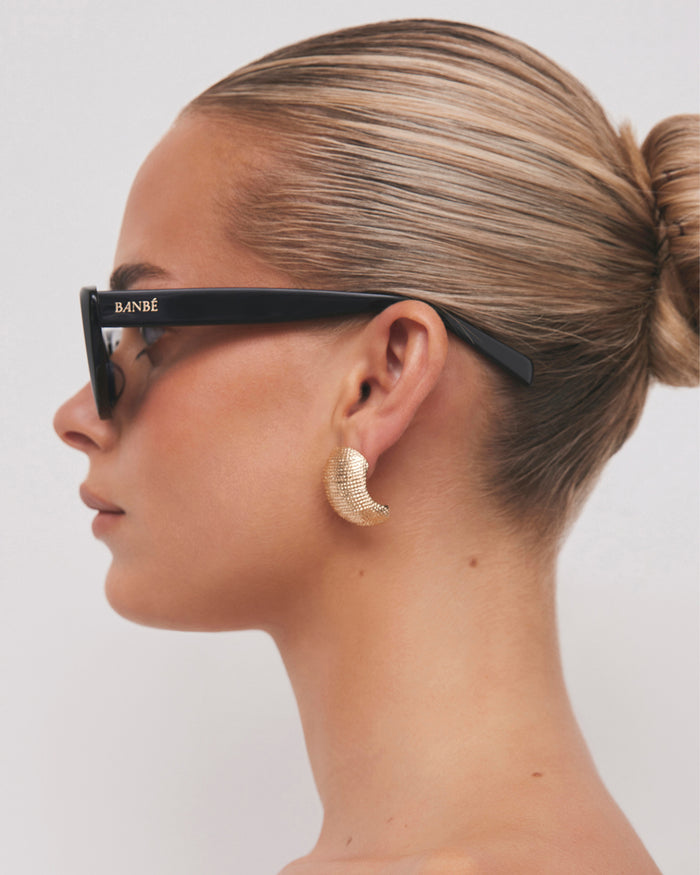 THE SWEENEY - BLACK-BLACK-SUNGLASSES-BANBE-BILLINI USA