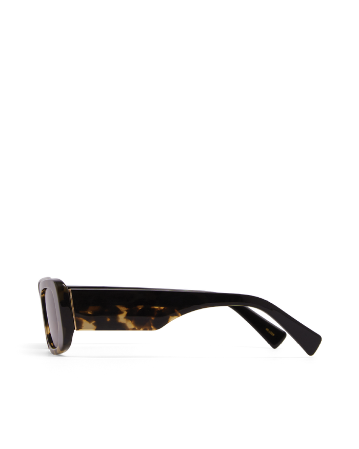 THE TASH - TOFFEE TORT-BLACK-PECAN-SUNGLASSES-BANBE-BILLINI USA