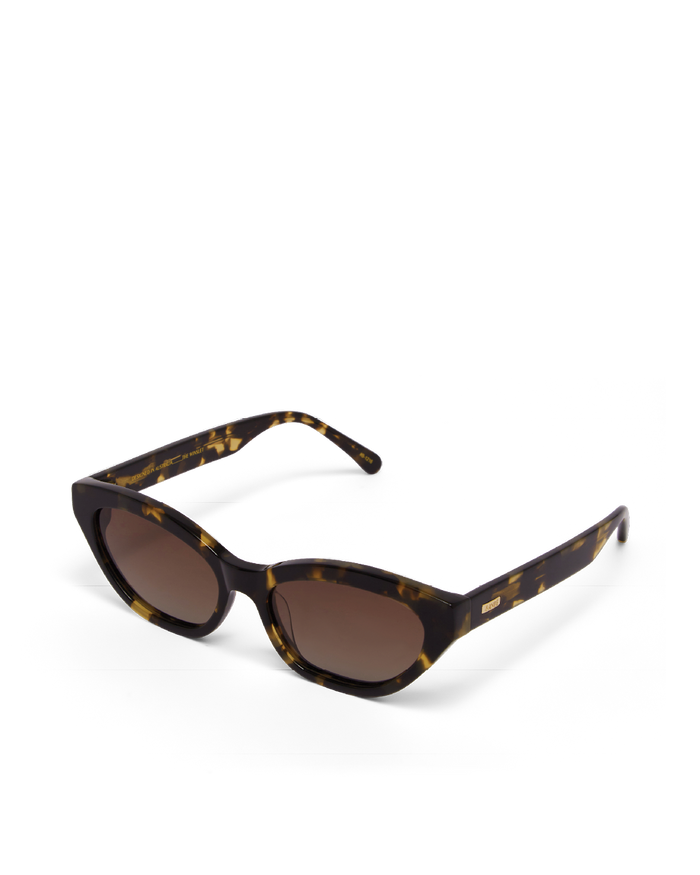 THE WINSLET - TOFFEE TORT-PECAN-SUNGLASSES-BANBE-BILLINI USA