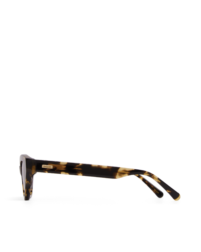 THE WINSLET - TOFFEE TORT-PECAN-SUNGLASSES-BANBE-BILLINI USA
