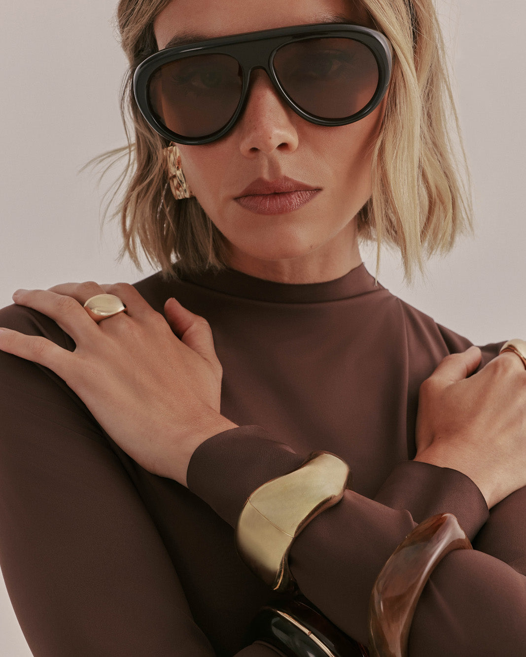 THE ROBINSON - DARK CACAO-TOFFEE-SUNGLASSES-BANBE-BILLINI USA