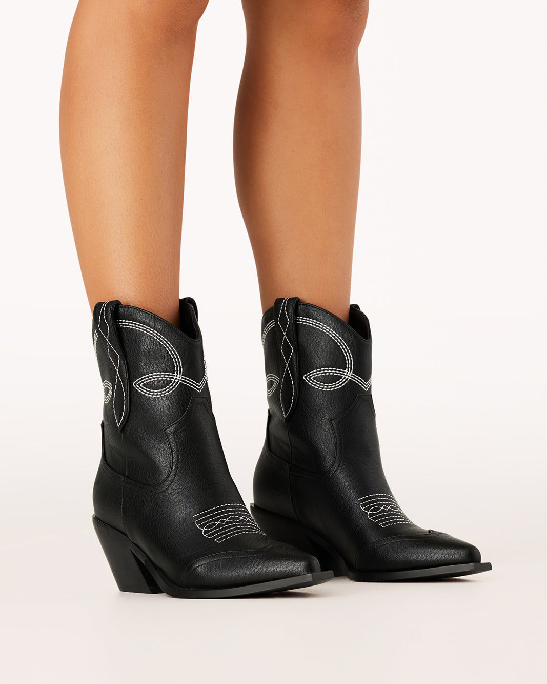 UDEL - BLACK-Boots-Billini-BILLINI USA