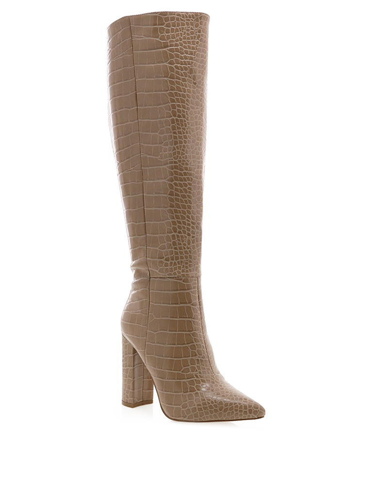 Wide fit online croc boots