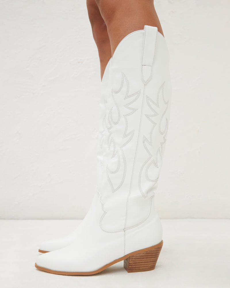 URSON WIDE FIT - WHITE-Boots-Billini-BILLINI USA